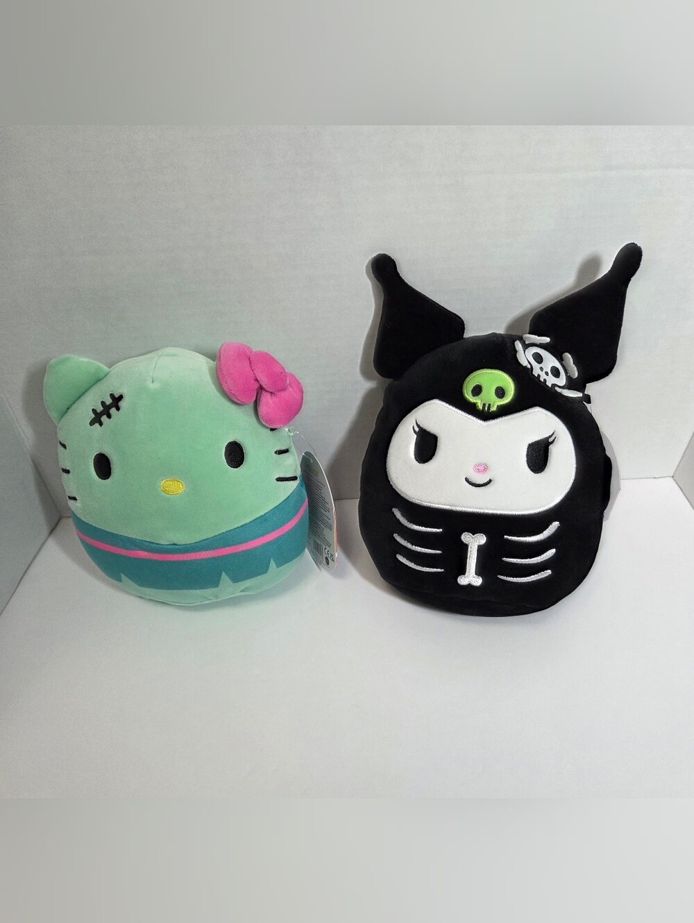 Sanrio Green Hello Kitty & Black Kuromi Plush Pair